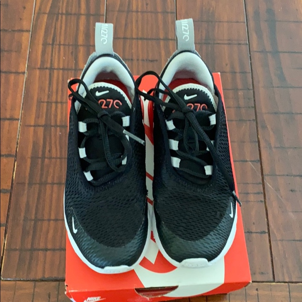 Kids Nike Air Max 270(ps) size 12.5 C